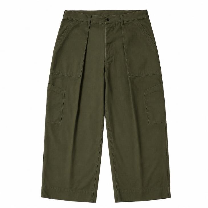A.PRESSE Usaf Hemmed Bottoms Olive premium military-inspired olive trousers with relaxed fit and modern streetwear styling.